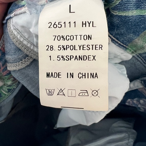 Flamingals Floral Denim Jeans - Picture 8 of 9